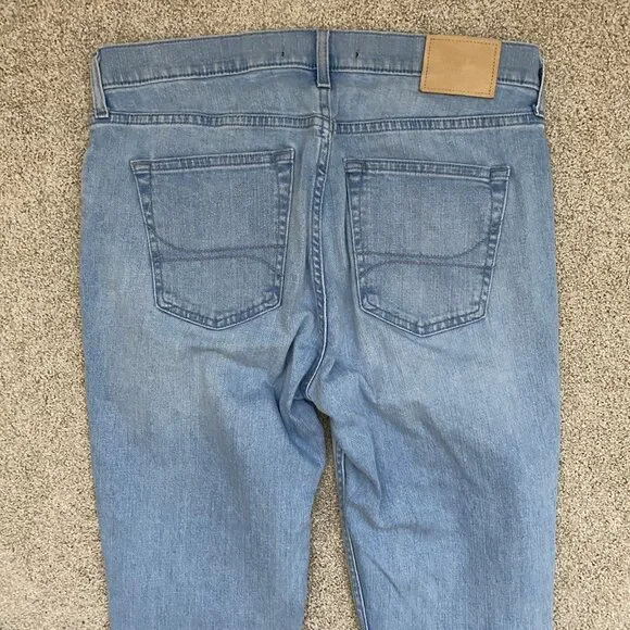 Hollister Epic Flex Taper Men's Jeans - Picture 5 of 6